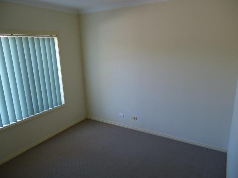 1/8 Keane Place, Wagga Wagga NSW 2650