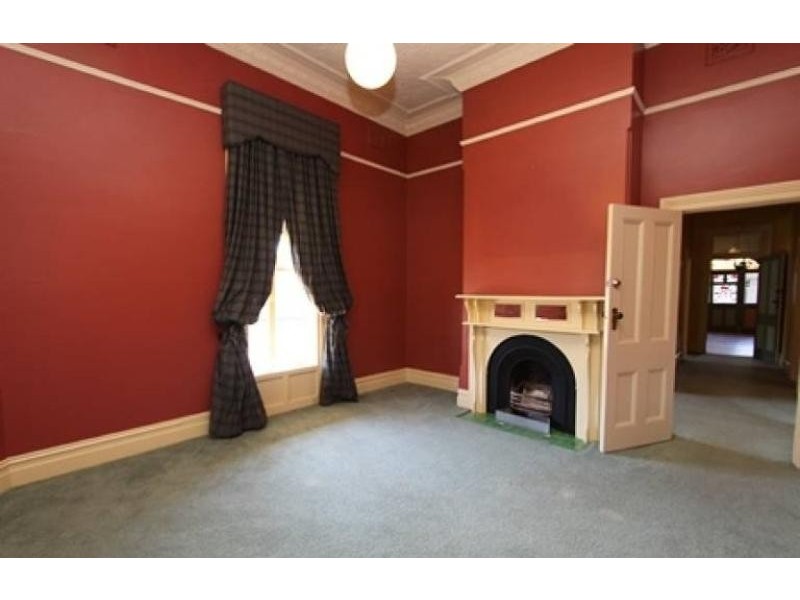 55 Trail Street, Wagga Wagga NSW 2650