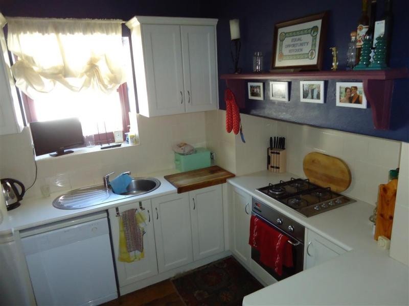 49 Wollundry Avenue, Wagga Wagga NSW 2650