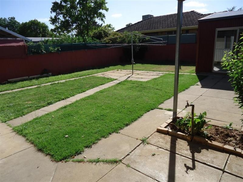 195 Bourke Street, Wagga Wagga NSW 2650