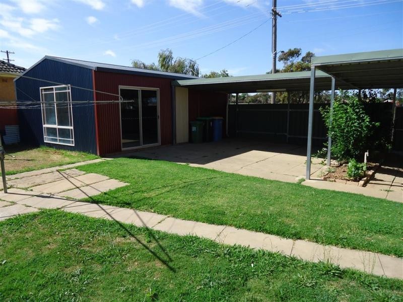 195 Bourke Street, Wagga Wagga NSW 2650
