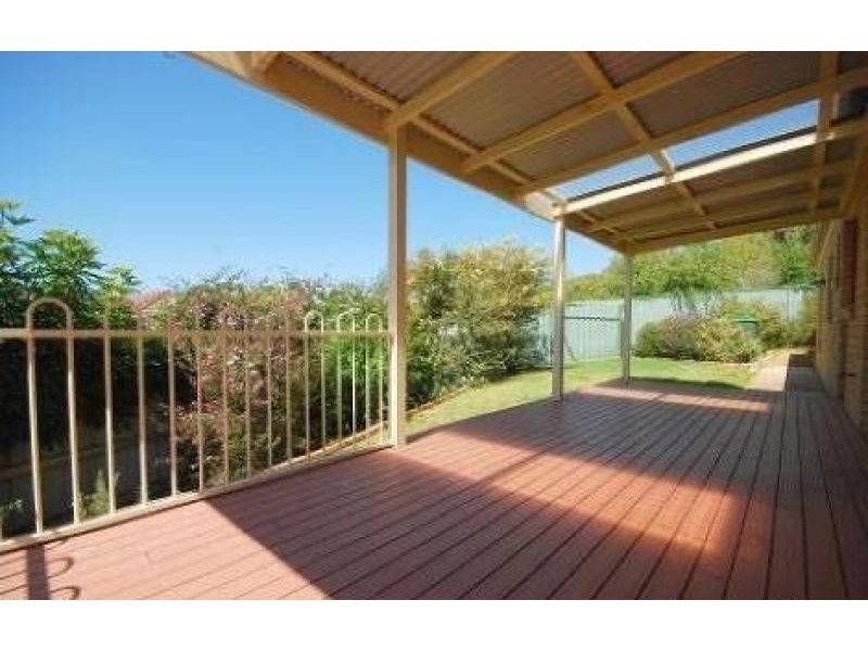 9B Stellway  Close, Wagga Wagga NSW 2650