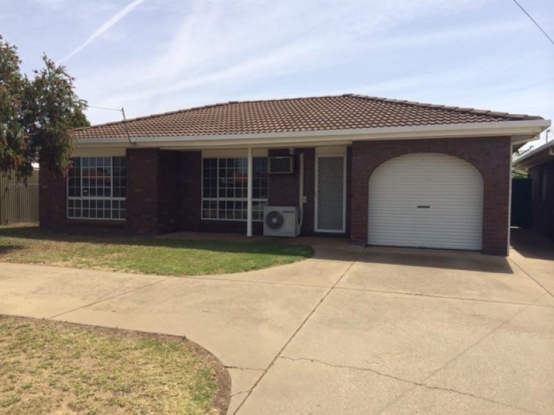 3/1 Borneo  Crescent, Wagga Wagga NSW 2650