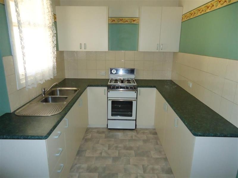 15 Mount Austin Avenue, Wagga Wagga NSW 2650