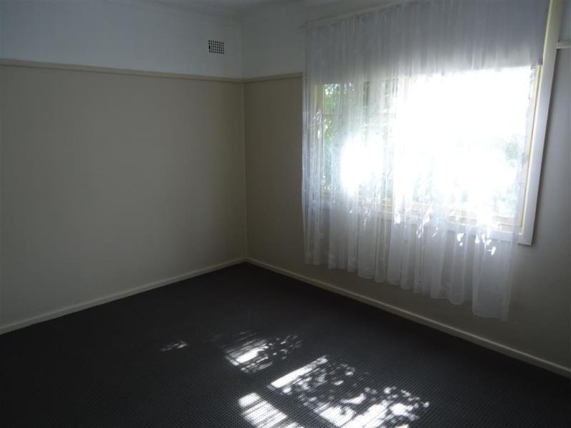 15 Mount Austin Avenue, Wagga Wagga NSW 2650