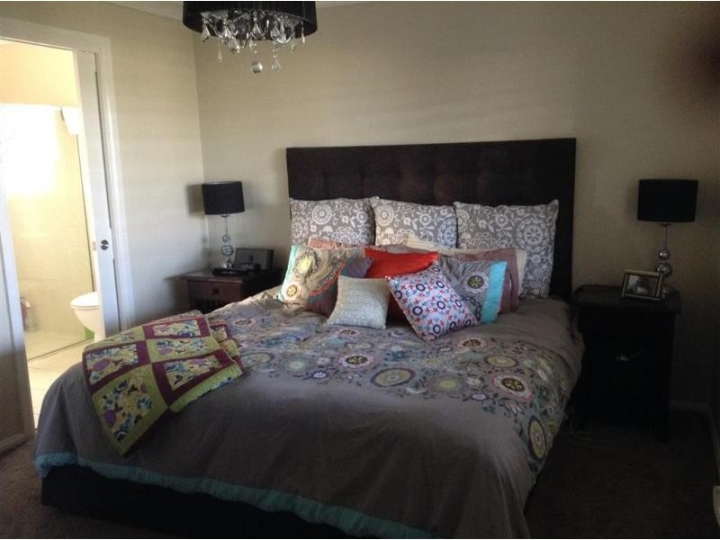 12 Birri Place, Wagga Wagga NSW 2650