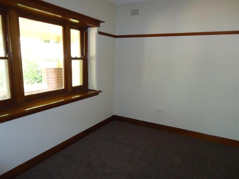 18 Kildare Avenue, Wagga Wagga NSW 2650