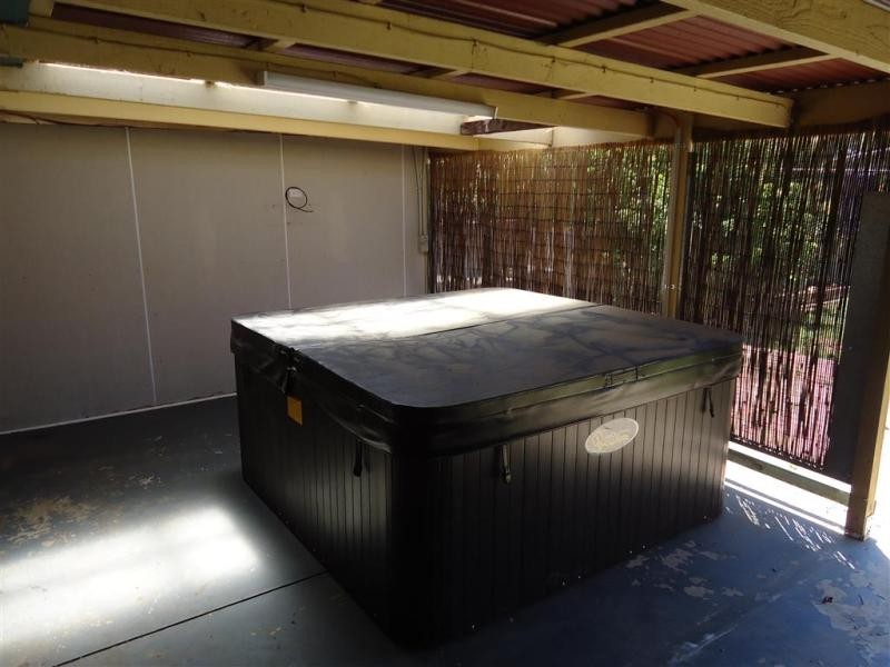 24 Karoom Drive, Wagga Wagga NSW 2650