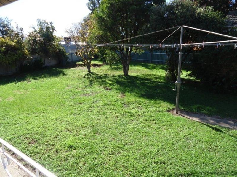 14 Waratah Street, Wagga Wagga NSW 2650