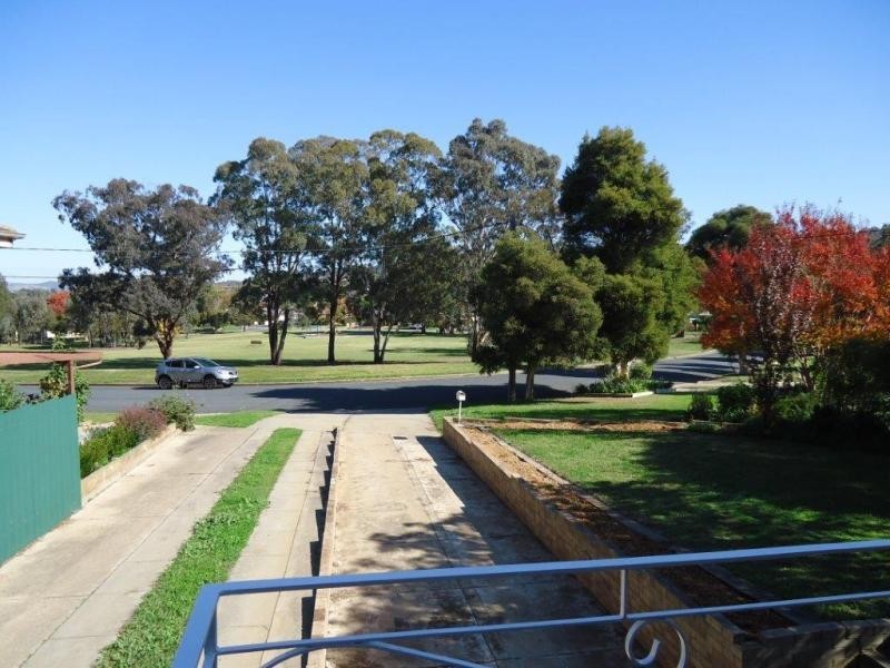 14 Waratah Street, Wagga Wagga NSW 2650