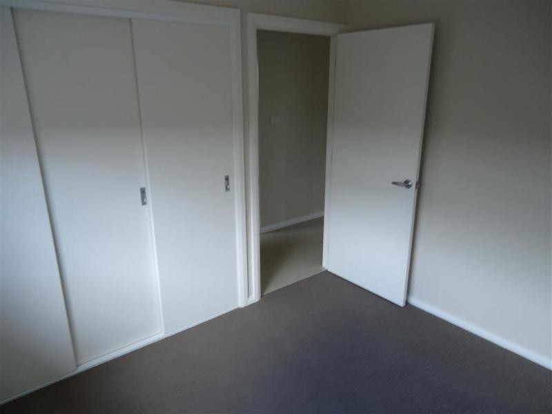 2/80 Messenger Avenue, Wagga Wagga NSW 2650