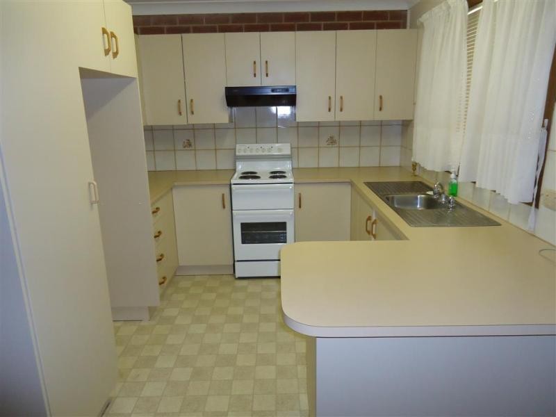 3/2 Bulolo Street, Wagga Wagga NSW 2650