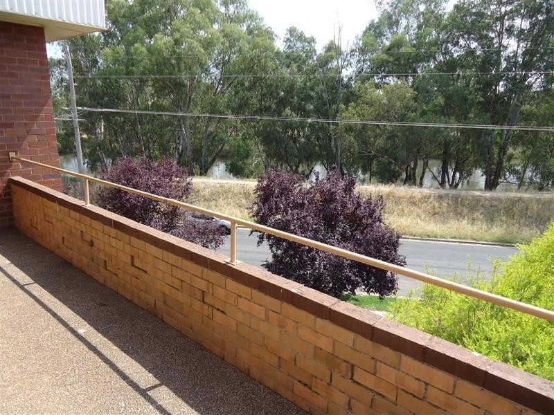 5/14 Small Street, Wagga Wagga NSW 2650
