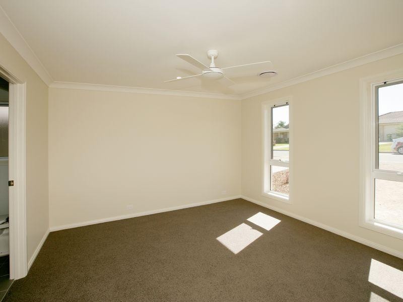 1/4 Apprentice  Avenue, Wagga Wagga NSW 2650