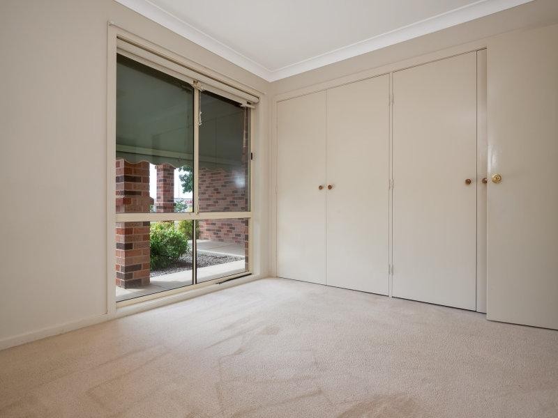 60 Dalman Parkway, Wagga Wagga NSW 2650