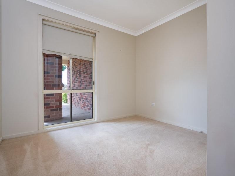 60 Dalman Parkway, Wagga Wagga NSW 2650