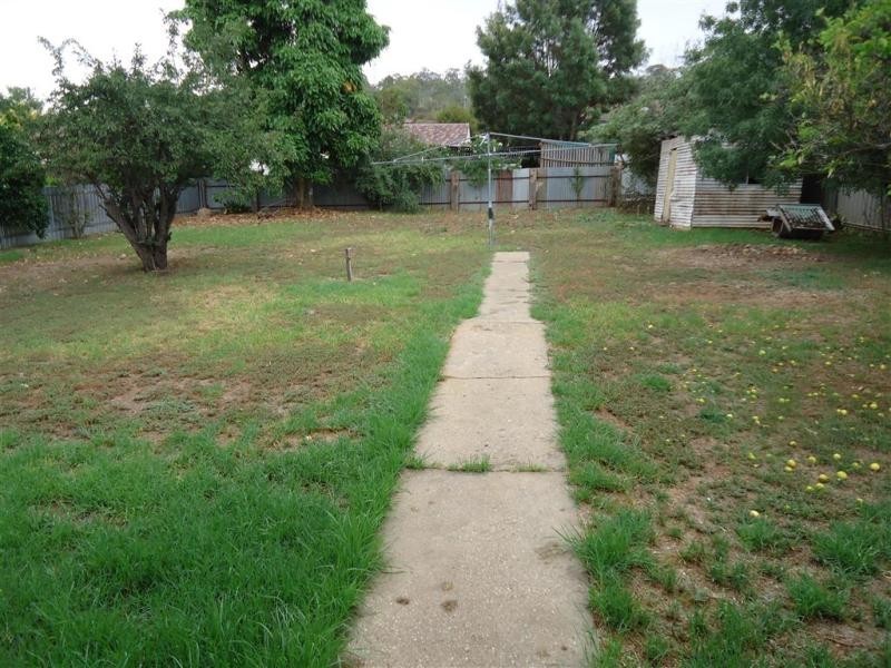 228 Lake Albert Road, Wagga Wagga NSW 2650