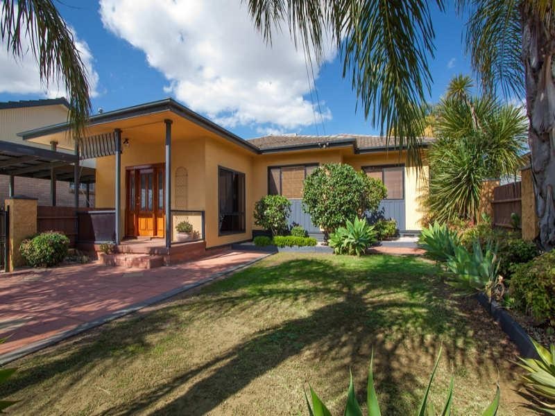 13 Koora Place, Wagga Wagga NSW 2650