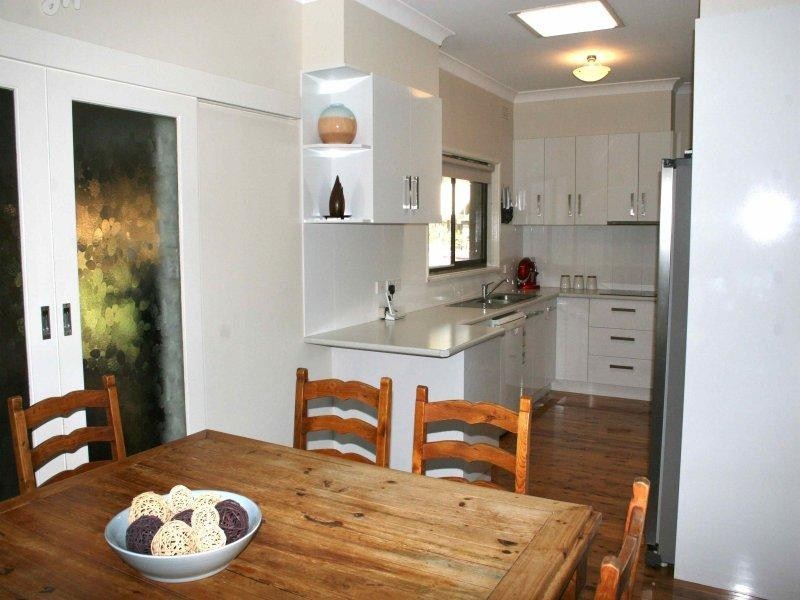 33 Marama Parade, Wagga Wagga NSW 2650