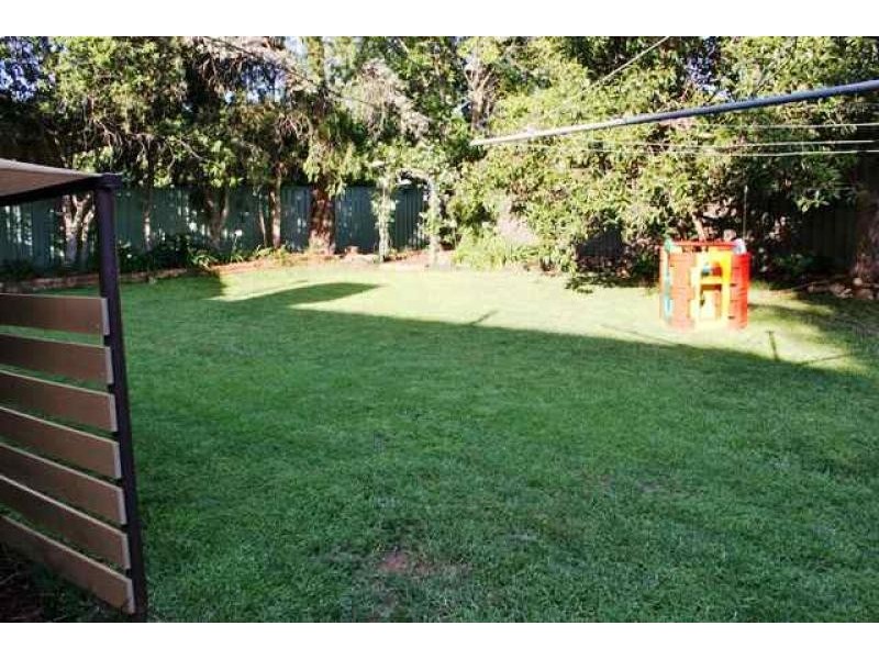 33 Marama Parade, Wagga Wagga NSW 2650