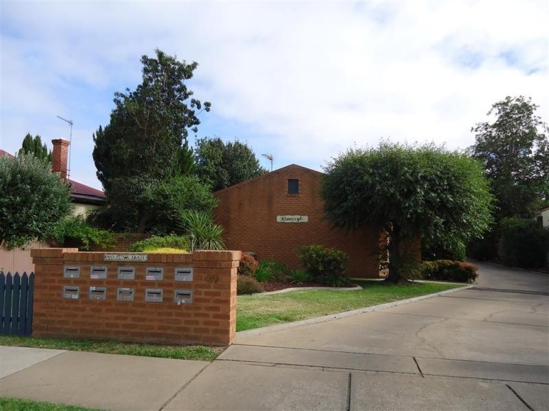 12/89 Crampton Street, Wagga Wagga NSW 2650