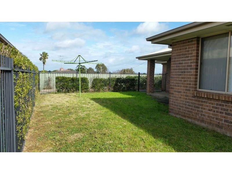 1/33 Mill  Street, Riverstone NSW 2765