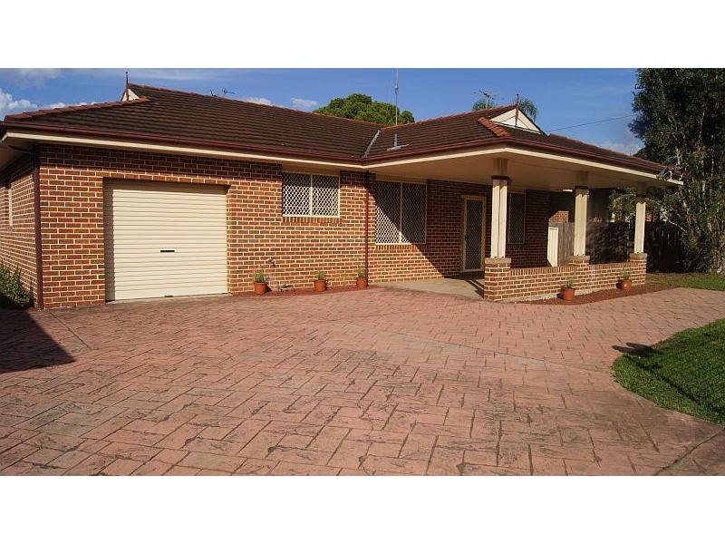 1/4 William  Street, North Richmond NSW 2754