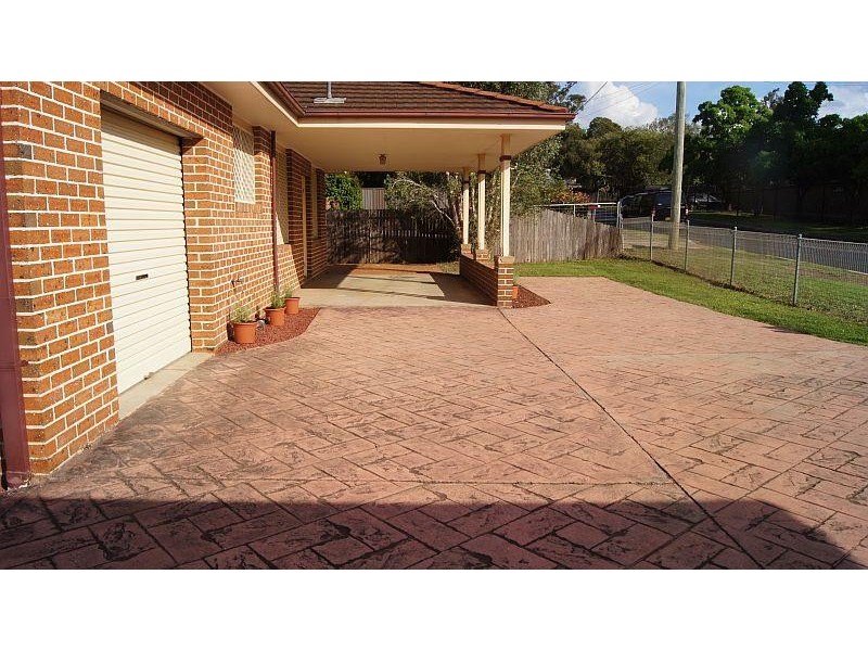 1/4 William  Street, North Richmond NSW 2754