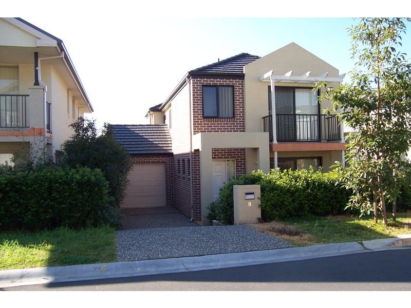 8 Hampstead Place CAMPBELLTOWN 2560, Campbelltown NSW 2560