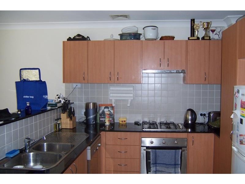 8 Hampstead Place CAMPBELLTOWN 2560, Campbelltown NSW 2560