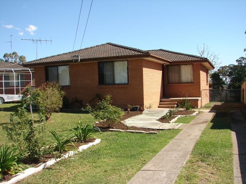 7 Agra Place RIVERSTONE 2765, Riverstone NSW 2765