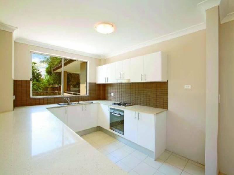 32 Clissold Road WAHROONGA 2076, Wahroonga NSW 2076