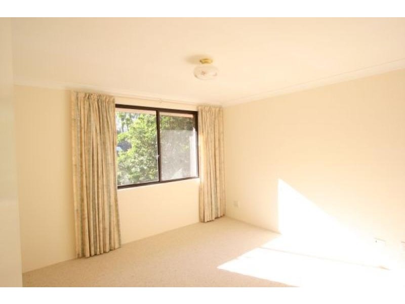24/33 Denman  Parade NORMANHURST 2076, Normanhurst NSW 2076