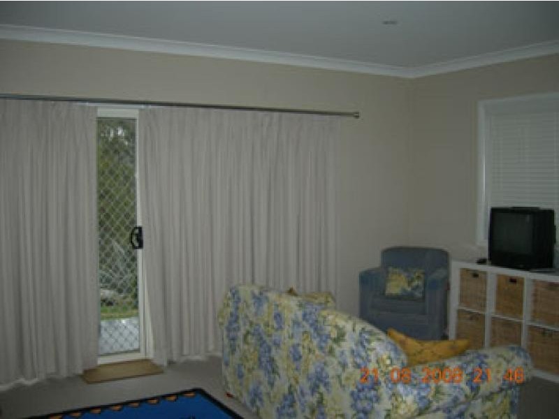 8 Glenview Road MOUNT KURING-GAI 2080, Mount Kuring-gai NSW 2080