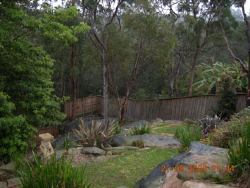 8 Glenview Road MOUNT KURING-GAI 2080, Mount Kuring-gai NSW 2080