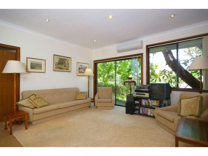 25 Cowan Road MOUNT COLAH 2079, Mount Colah NSW 2079