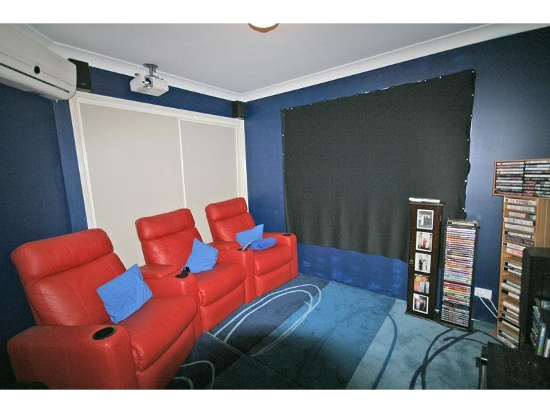 16 Kununurra Crescent SHAILER PARK 4128, Shailer Park QLD 4128