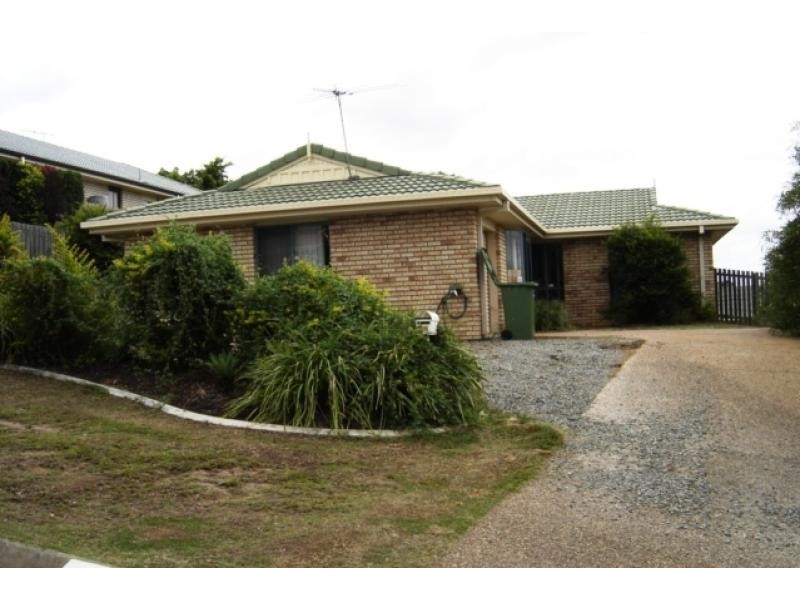 38 Sundar Crescent TANAH MERAH 4128, Tanah Merah QLD 4128