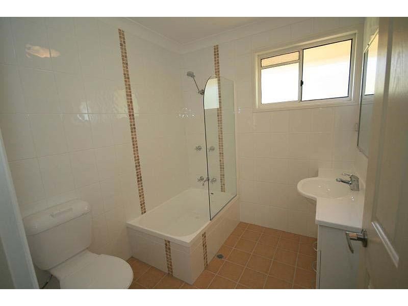 Tanah Merah QLD 4128
