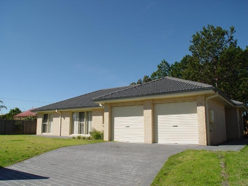 25 Billabong Avenue TEA GARDENS 2324, Tea Gardens NSW 2324