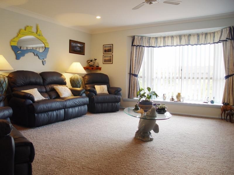 30 Budgeree Street TEA GARDENS 2324, Tea Gardens NSW 2324