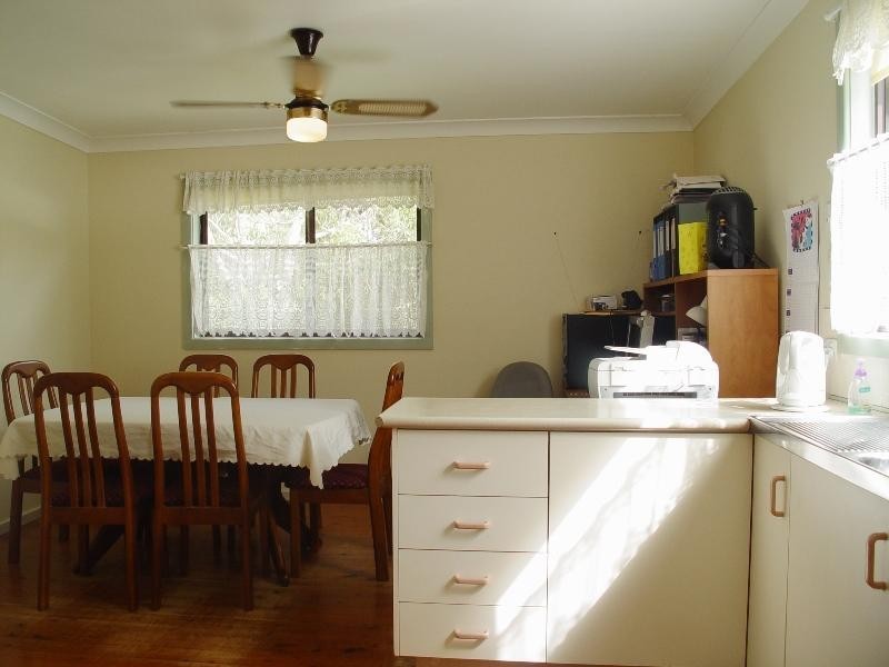 7 Curlew Avenue HAWKS NEST 2324, Hawks Nest NSW 2324