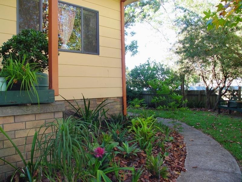 17 Coupland Avenue TEA GARDENS 2324, Tea Gardens NSW 2324