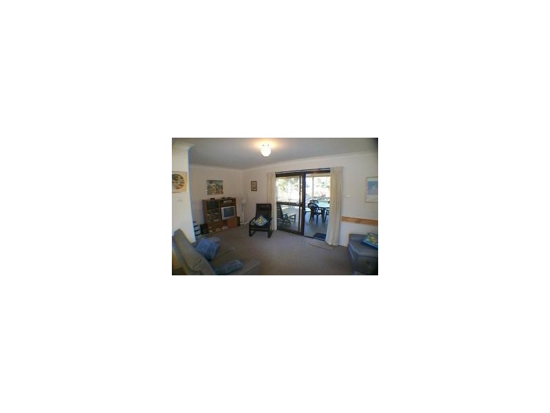 27 Moola Street HAWKS NEST 2324, Hawks Nest NSW 2324