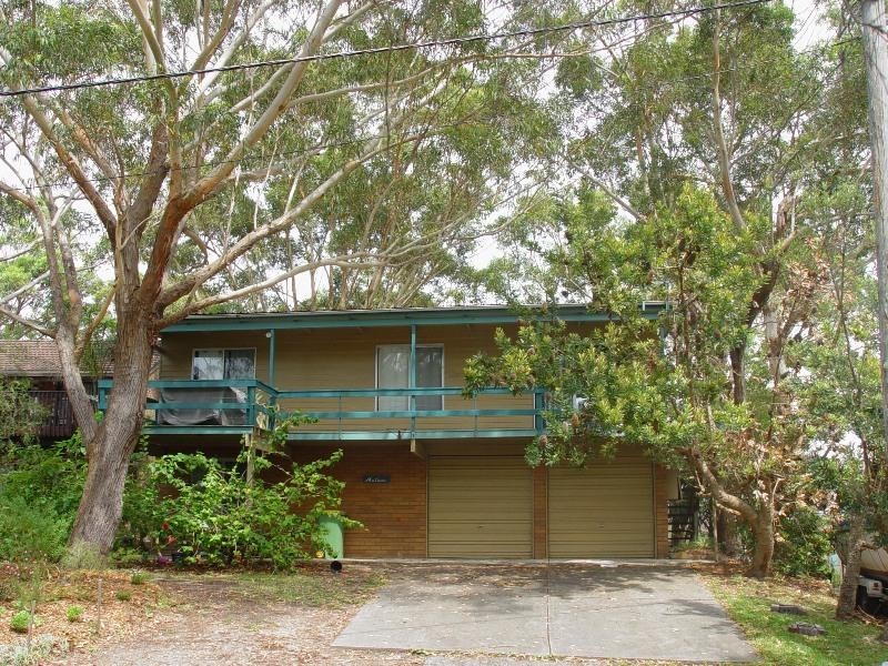 13 Kururma Crescent HAWKS NEST 2324, Hawks Nest NSW 2324