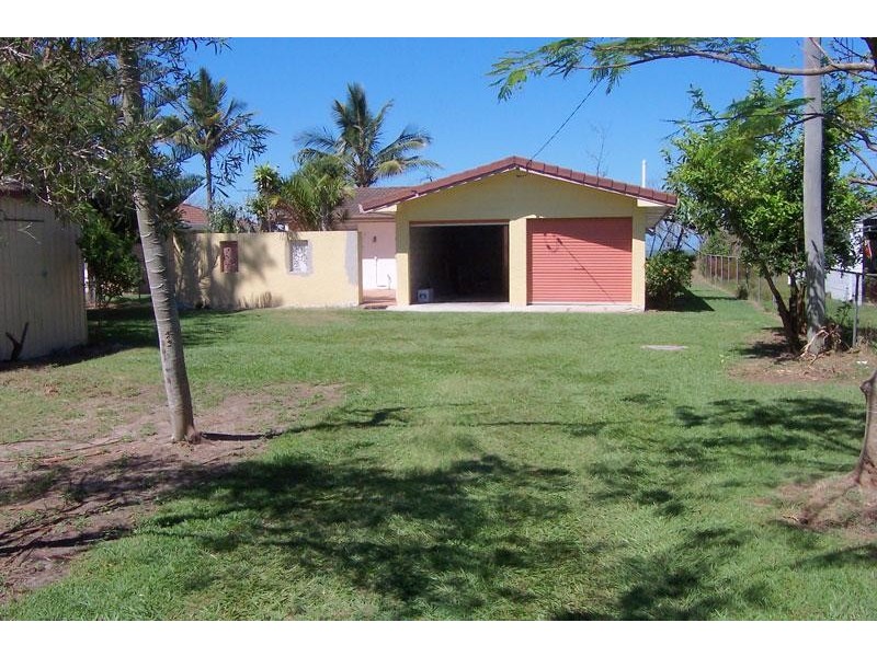 9 Grace Street BEACHMERE 4510, Beachmere QLD 4510