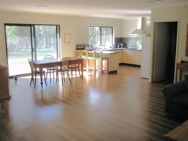 24 Wallace Road, Beachmere QLD 4510