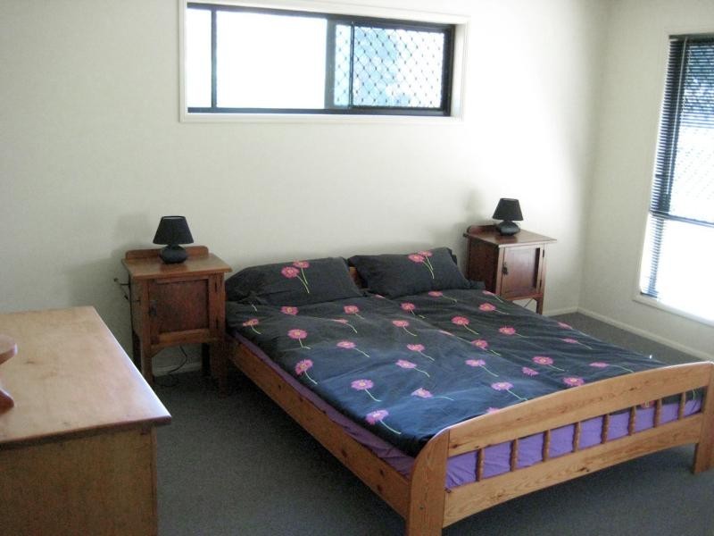 24 Wallace Road, Beachmere QLD 4510