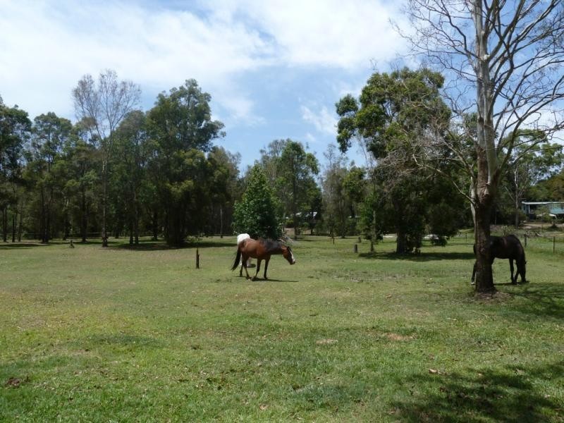 17 Mynott Road BEACHMERE 4510, Beachmere QLD 4510