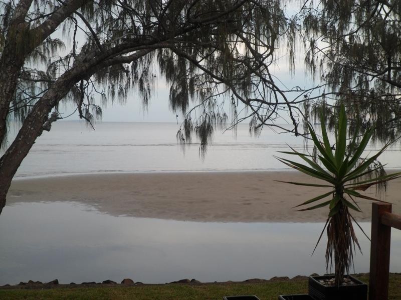 127 Biggs Avenue BEACHMERE 4510, Beachmere QLD 4510